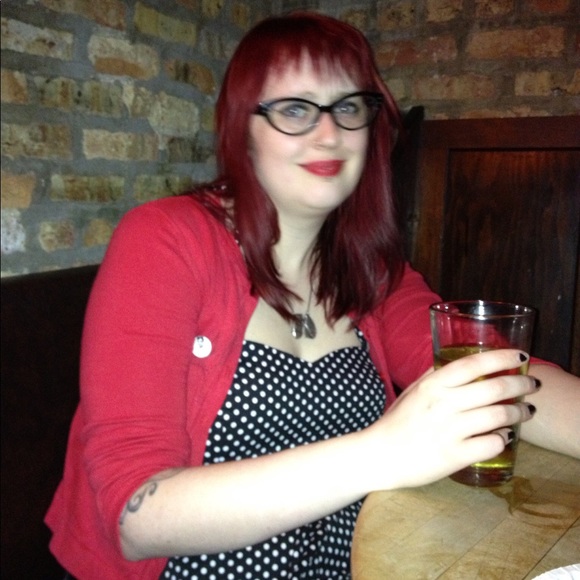 Meet your Posher, Sharon - Picture 3 of 5